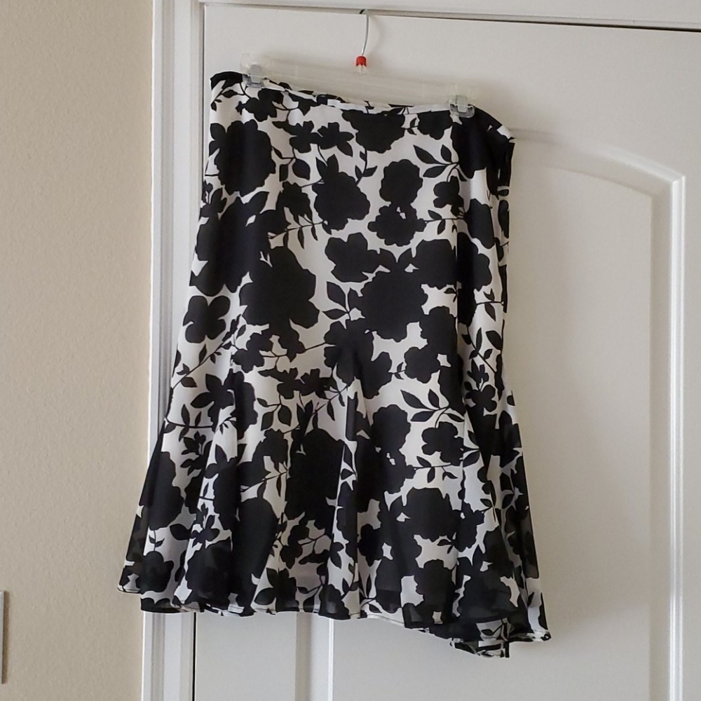 Rena Rowan Floral Skirt